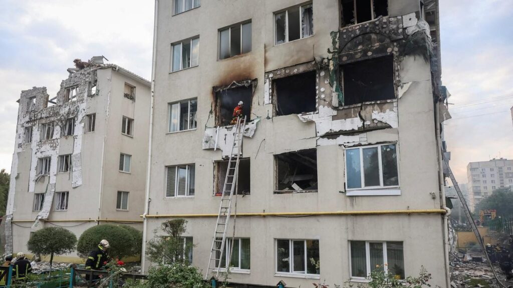 Russian drone hits Ukrains' Kharkiv university building; 4 injured in the city 122646444