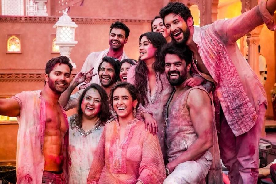 1755929155 sunny sanskari