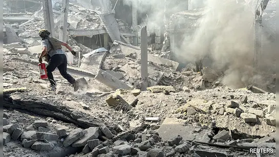 Russian drone hits Ukrains' Kharkiv university building; 4 injured in the city russia 3